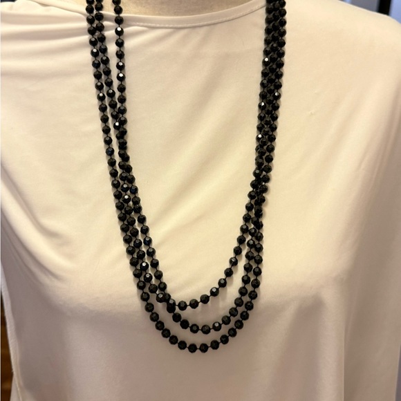Black faceted bead necklace 90” jewelry - Picture 9 of 10